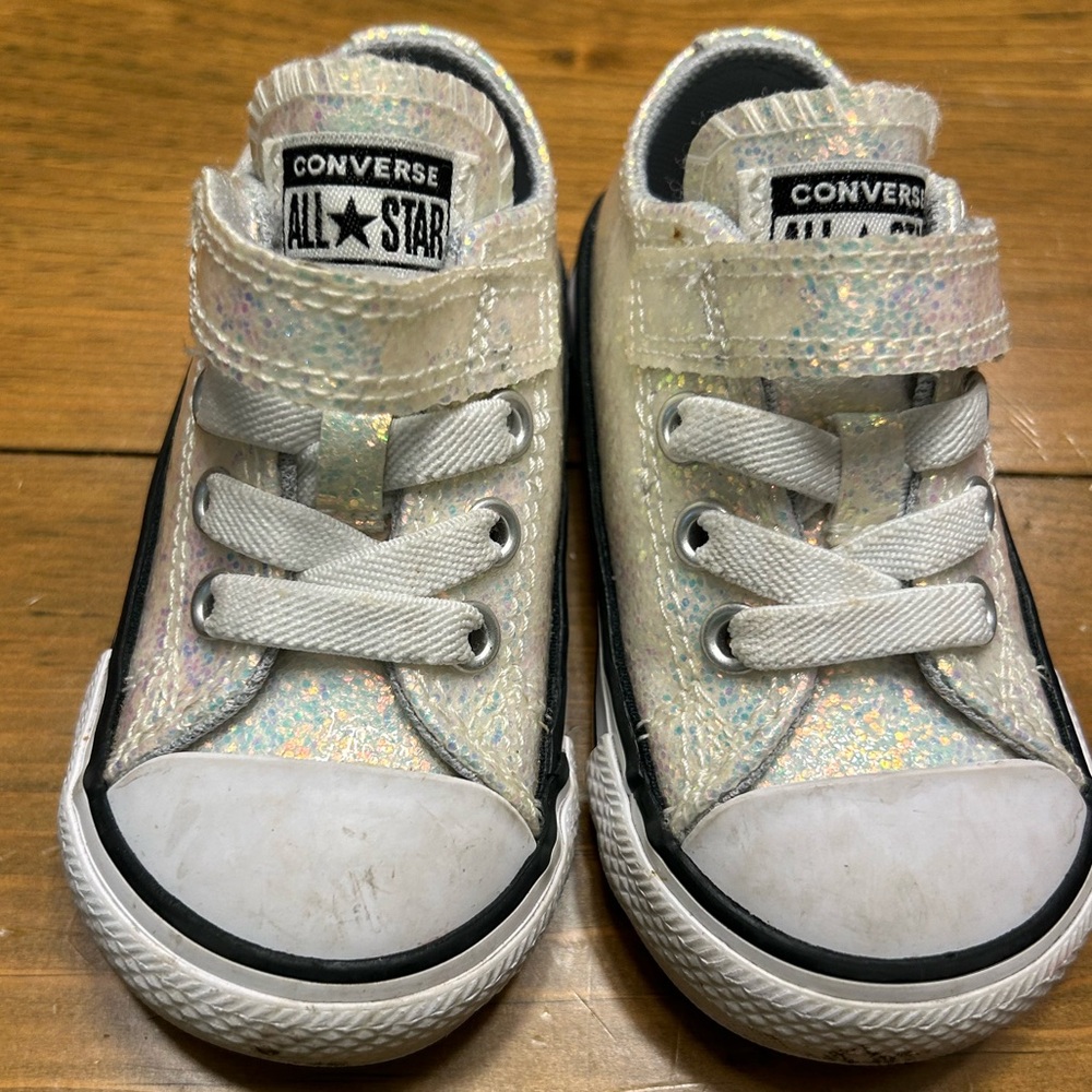 Sparkly White Converse Kids' Sneakers ✨